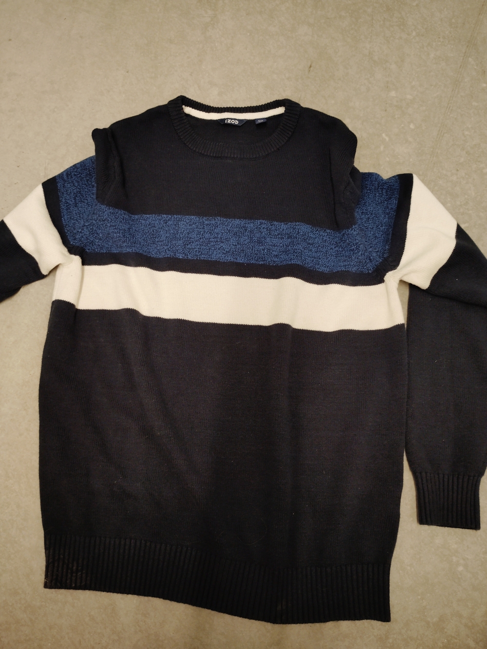 Large IZOD Men’s Navy and Cream Striped Crewneck Sweater